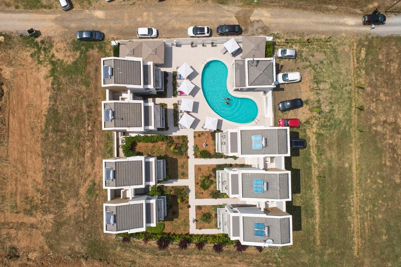 Greystone Suites Паралия-Дионисиу Экстерьер фото